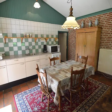 Cosy With A Garden, Cleaning Included * Bergen op Zoom